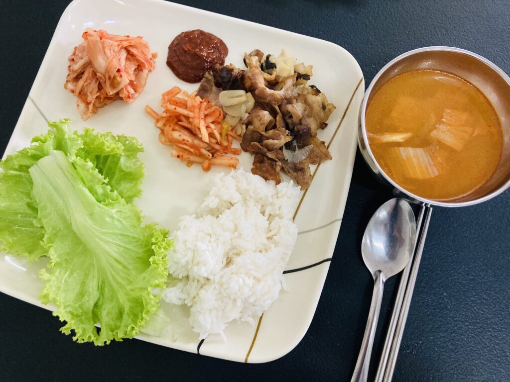 食事で提供される韓国料理