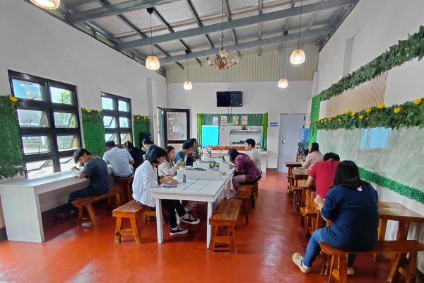 学校外観